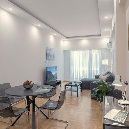 Amazing Apartment Near Metro Station! Athén Kültér fotó