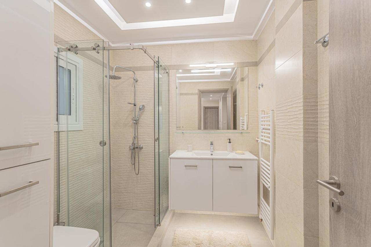 Amazing Apartment Near Metro Station! Athén Kültér fotó
