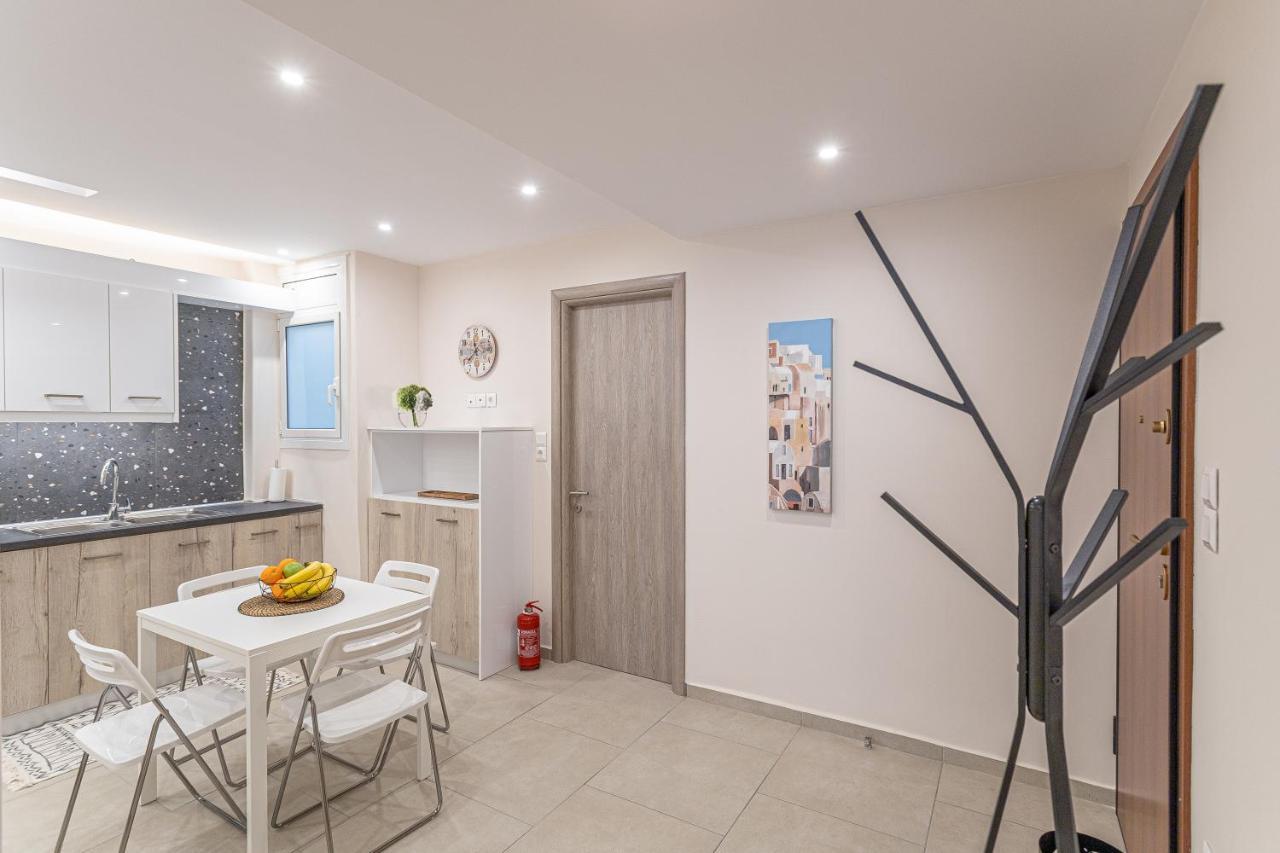 Amazing Apartment Near Metro Station! Athén Kültér fotó
