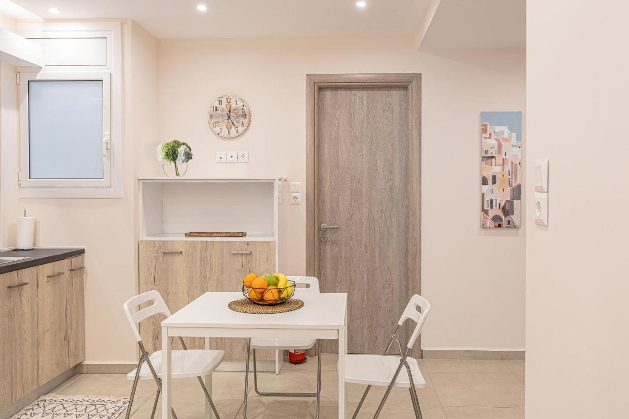 Amazing Apartment Near Metro Station! Athén Kültér fotó