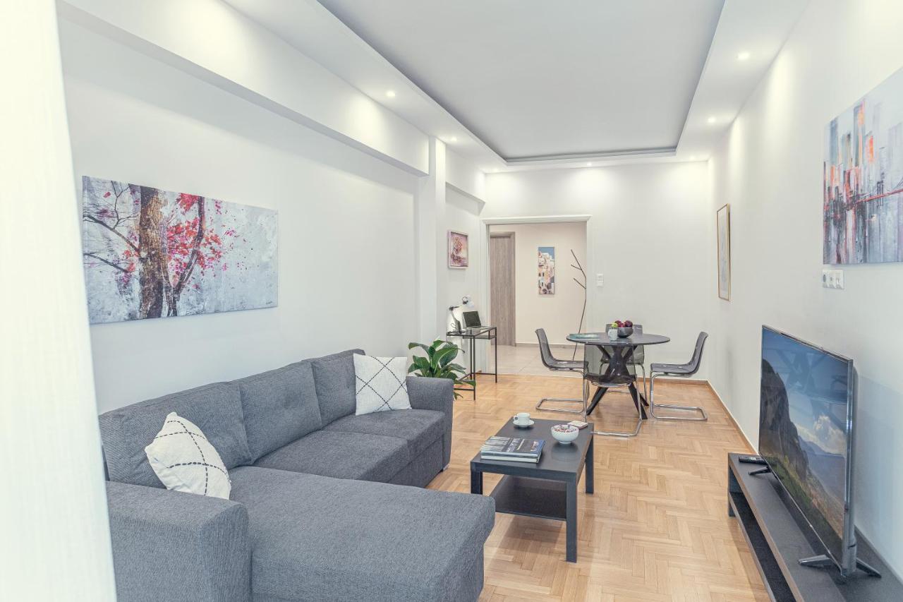 Amazing Apartment Near Metro Station! Athén Kültér fotó