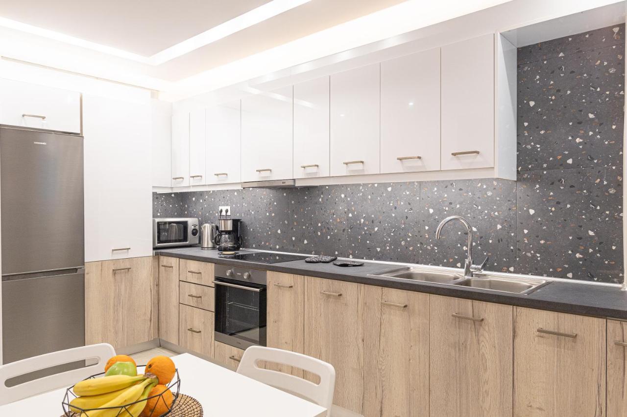 Amazing Apartment Near Metro Station! Athén Kültér fotó